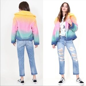 Frame le Piper Ellington Rips Denim Jeans